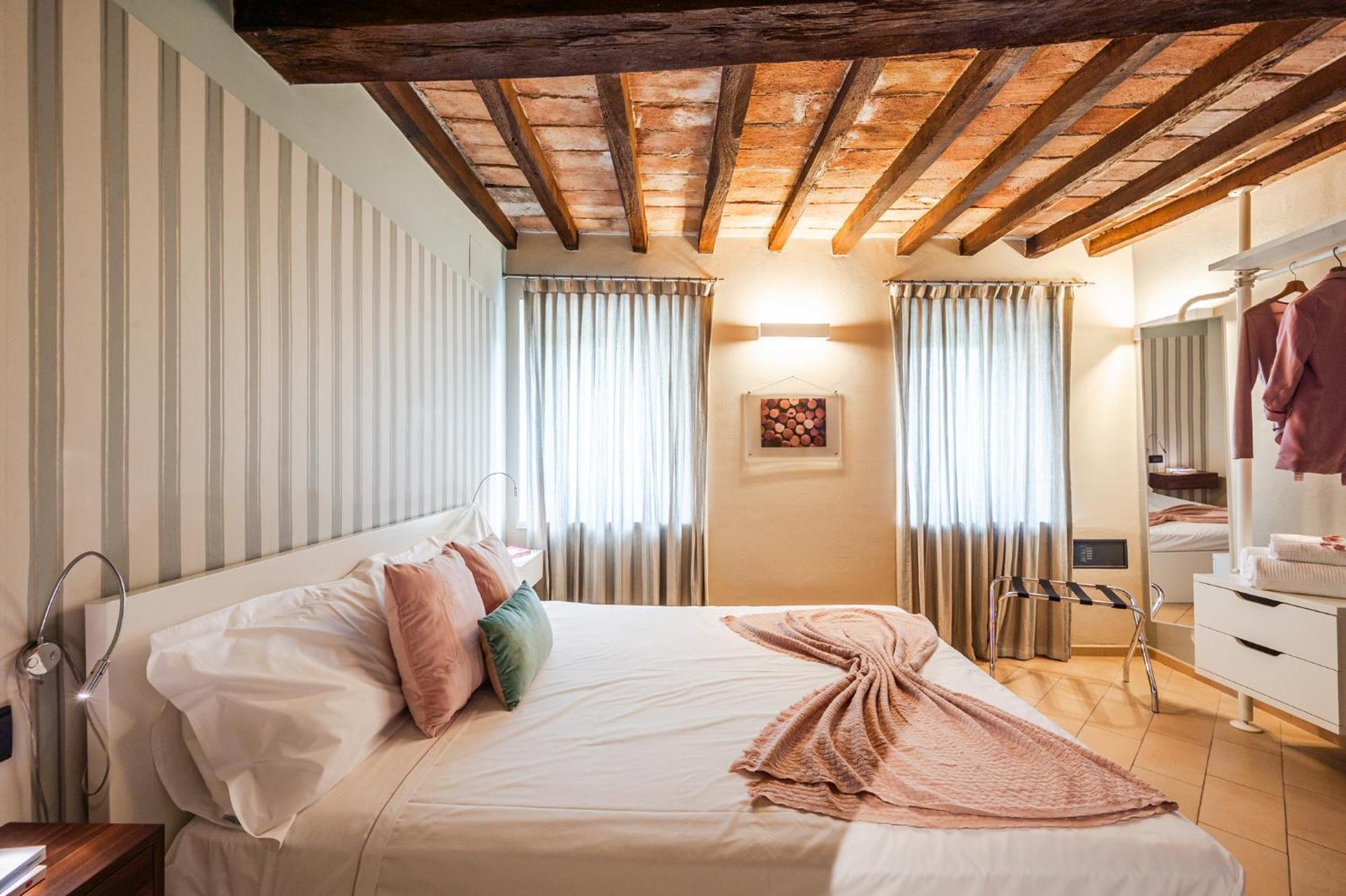 Emilio's Casa de hóspedes 3*